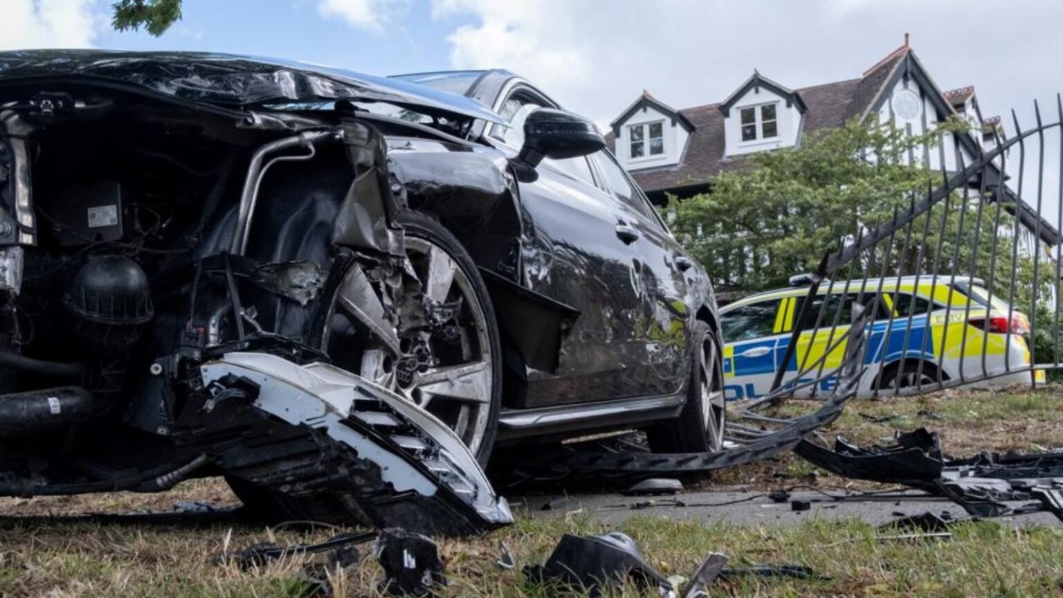 Recent Car Accident News: Daily Reports & Safety Insights